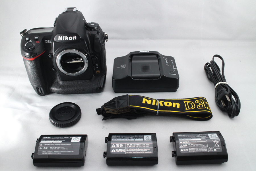 期間限定で特別価格 超美品 Nikon D3 デジタル一眼レフカメラ